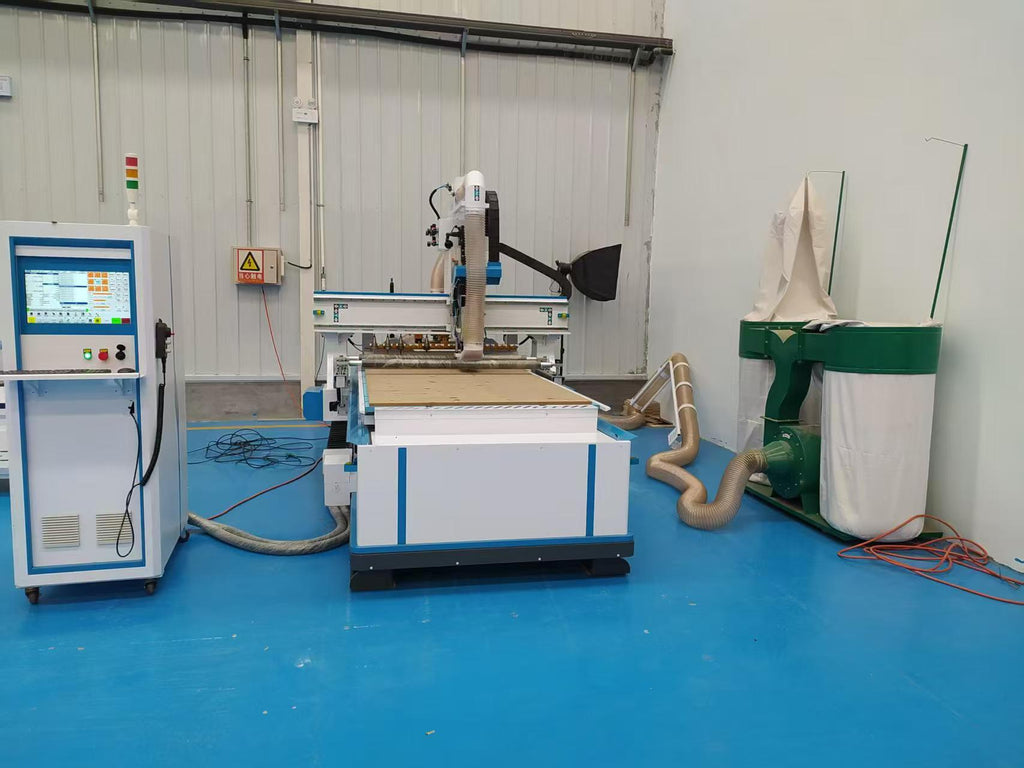 CNC Wood Carving Machine – 1300×2500mm AC-Powered Router